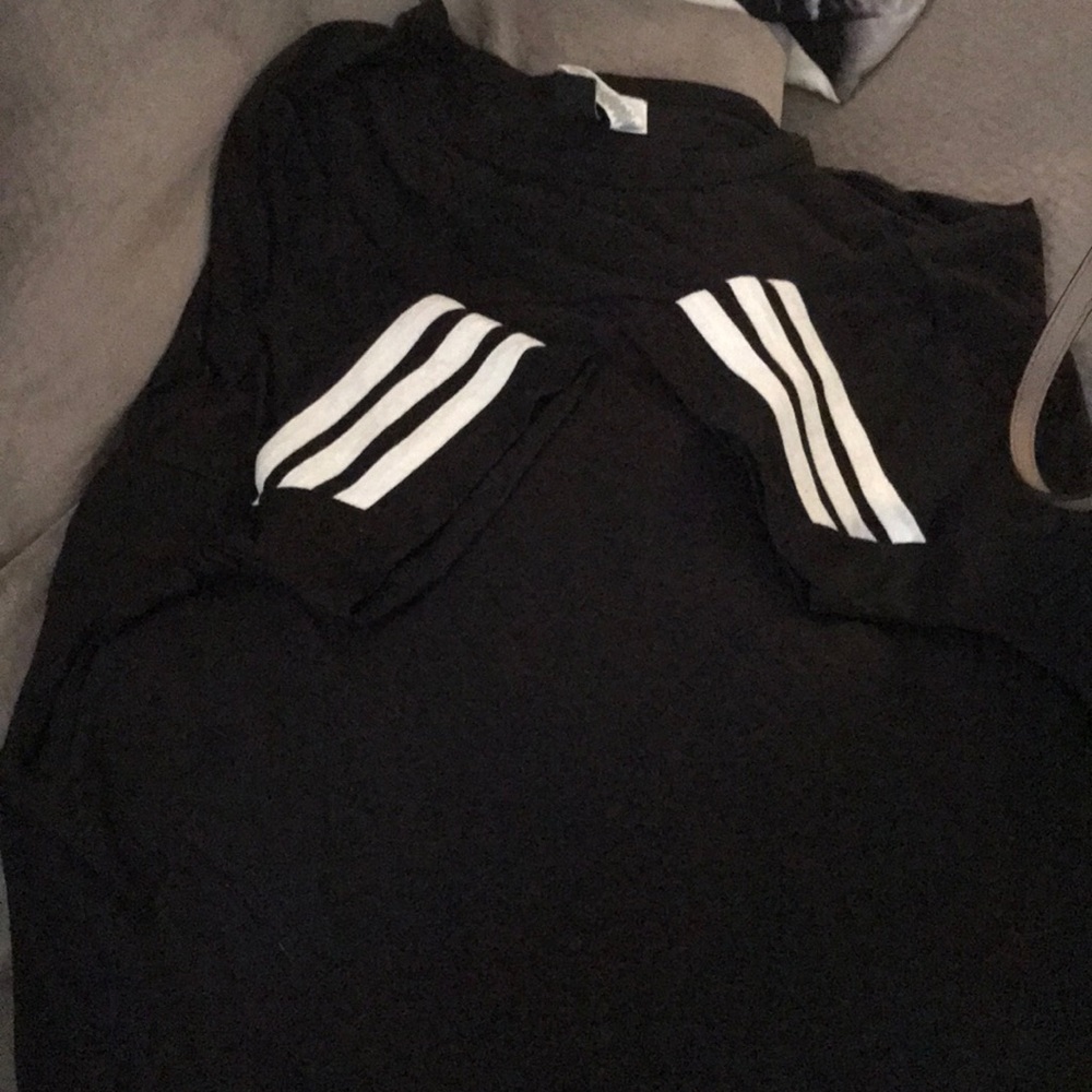 Adidas T-shirt
